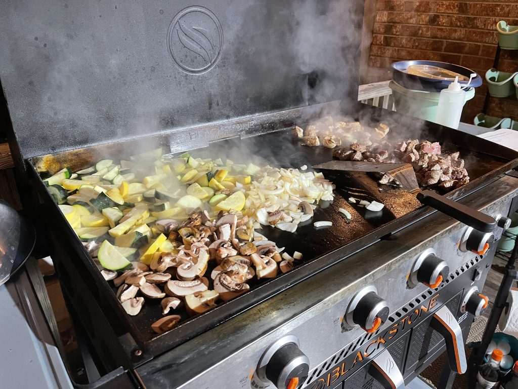 Blackstone Griddle - Hibachi