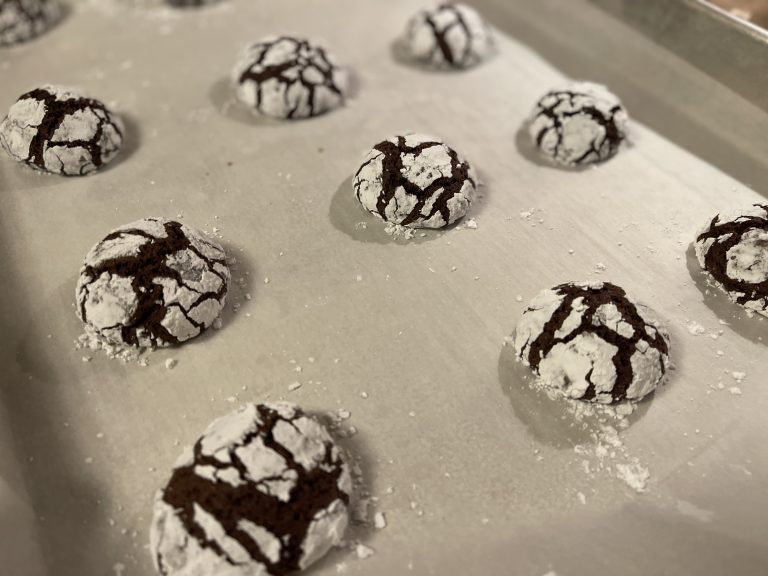 Chocolate Crinkle Cookies
